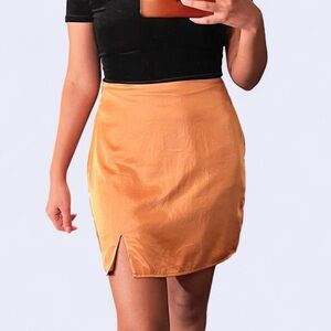 Le Lis Orange Pencil Skirt
